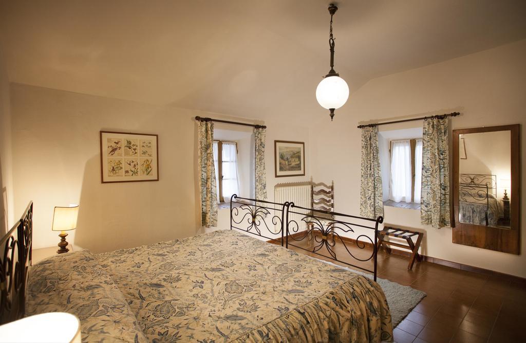 Regnano  Agriturismo Cavazzone חדר תמונה