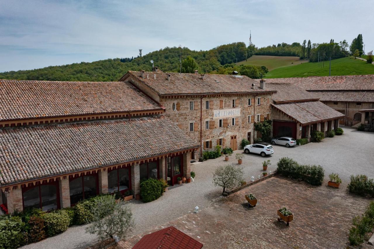Regnano  Agriturismo Cavazzone מראה חיצוני תמונה