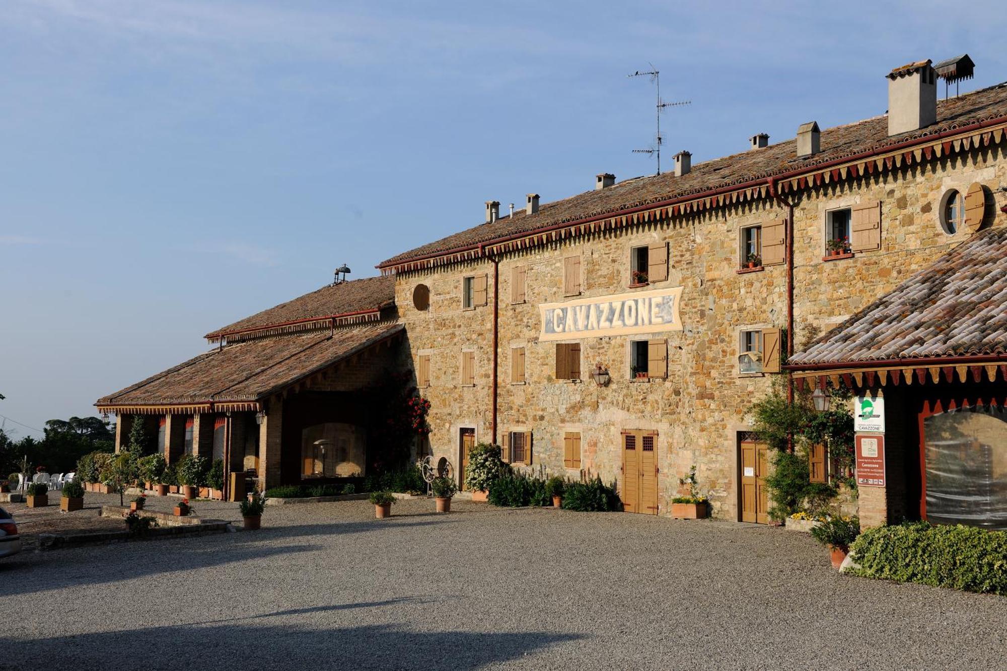 Regnano  Agriturismo Cavazzone מראה חיצוני תמונה