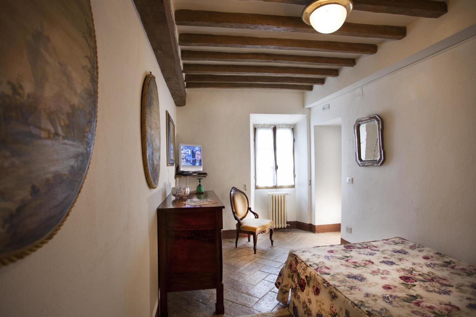 Regnano  Agriturismo Cavazzone חדר תמונה